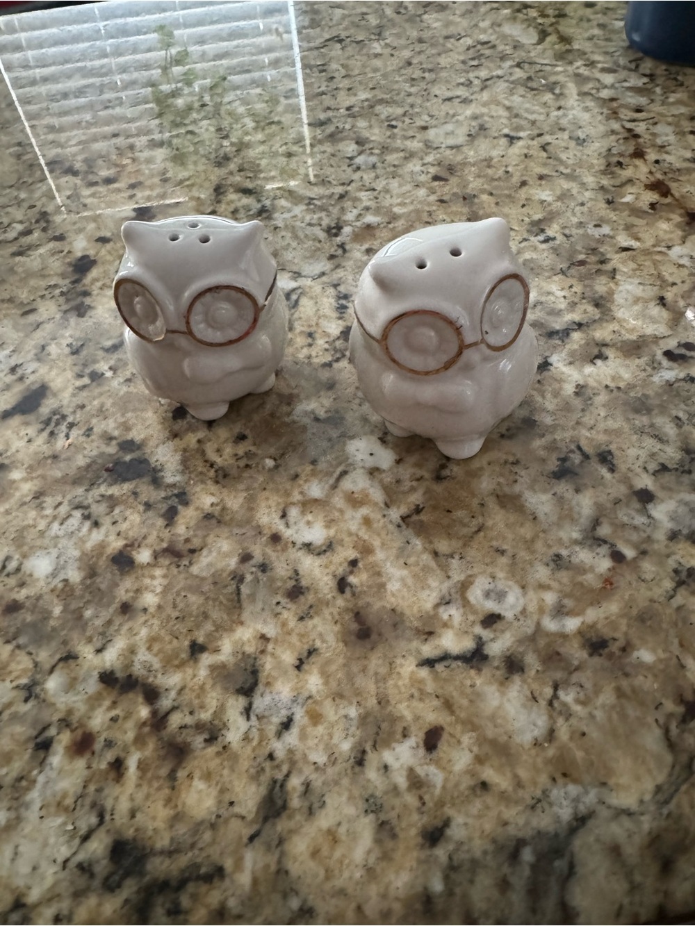 Target Cream Ceramic Owl Salt and Pepper Shaker Set with Gold Accents